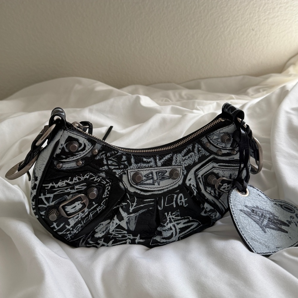 Balenciaga Le Cagole - Picture 1 of 7